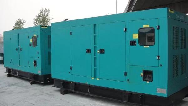 大连康明斯400kw大型柴油二手发电机组