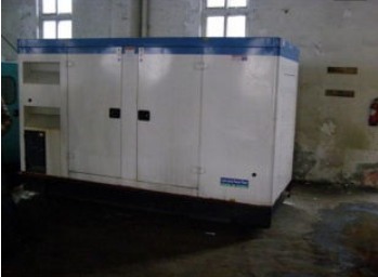 大连康明斯150kw大型柴油二手发电机组 大连康明斯150kw大型柴油二手发电机组